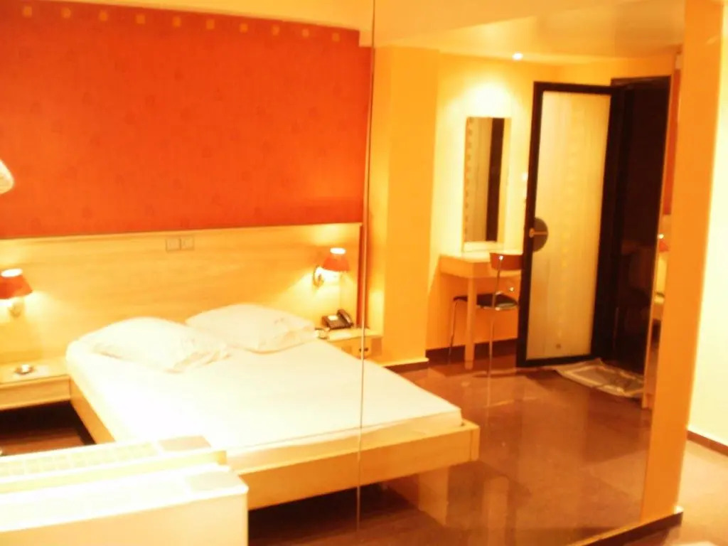 Hotel Niki Piraeus