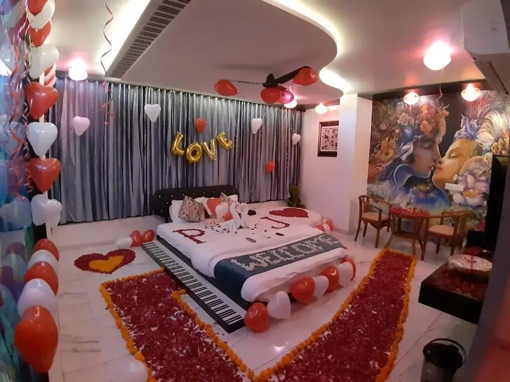 Hotel The Grand Piano - Best Business Hotel in Patan