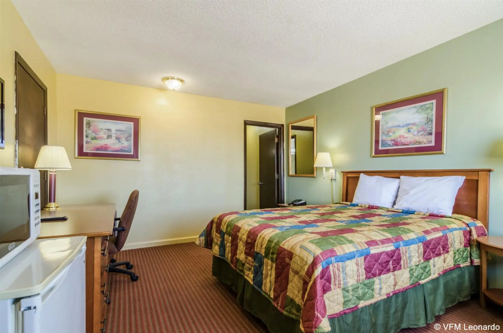 Regency Inn