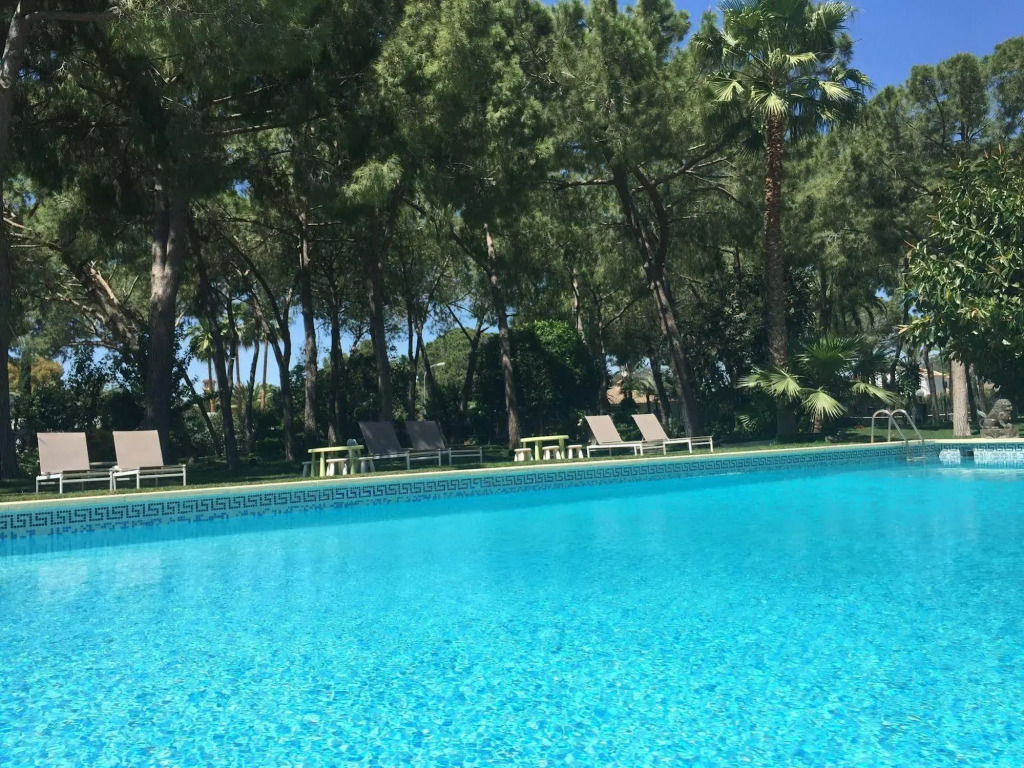 El Oasis Villa Resort