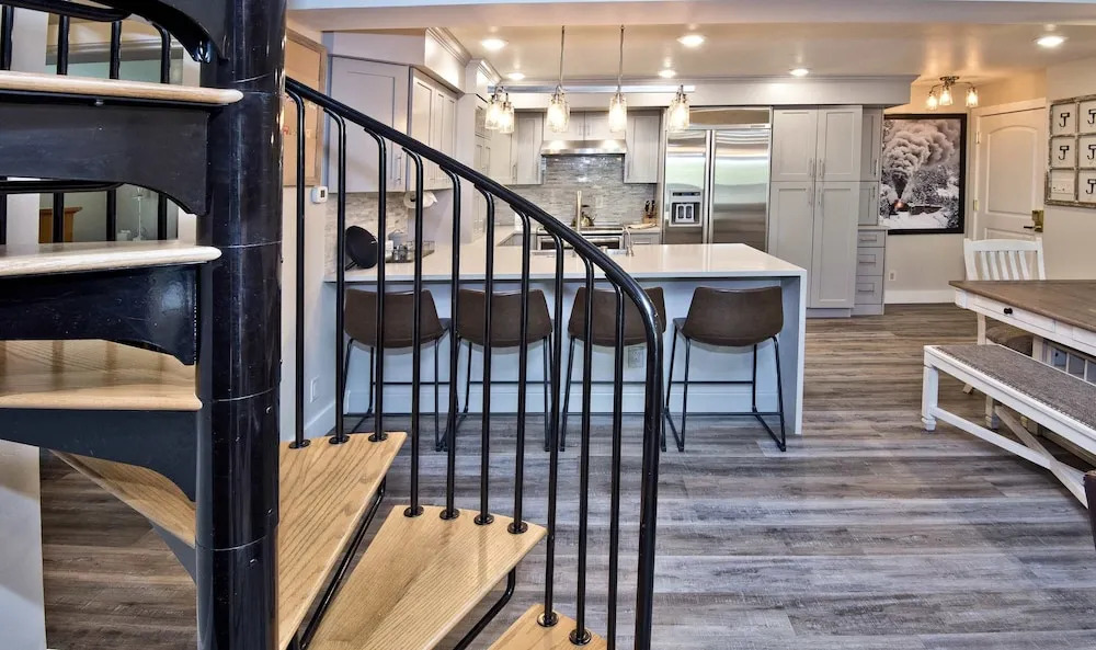 9 Vail Rd. #26 3 Bedroom Condo by RedAwning