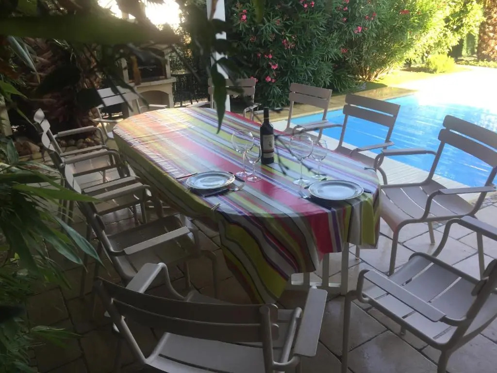 La maison de Virginie 6 a 12 personnes -300m de la plage- vélos a disposition
