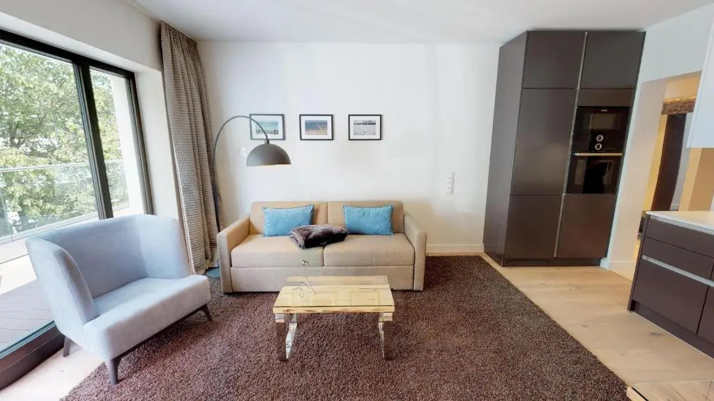 White Pearl Apartment 3.08