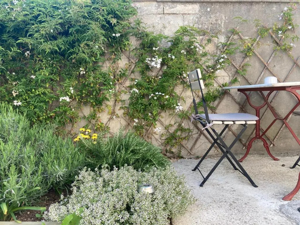 L’Annexe (Adults Only)
