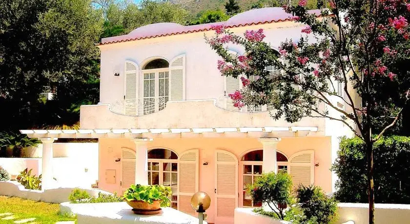 Villa Olympia
