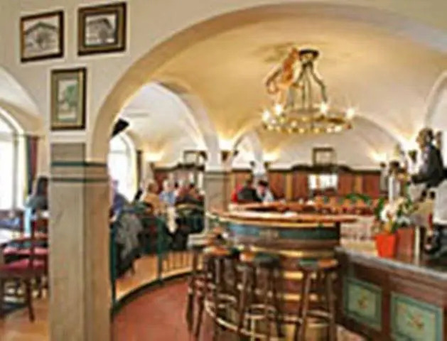 Hotel Restaurant Lebzelter