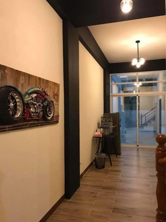 Black House