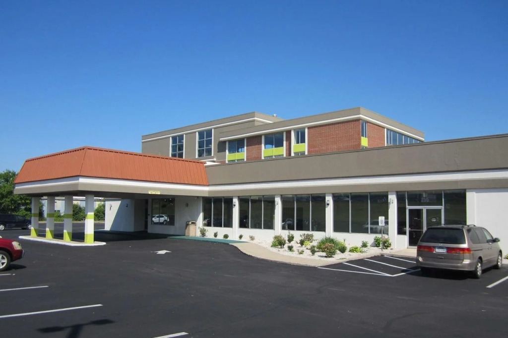 Baymont by Wyndham Grand Rapids Near Downtown