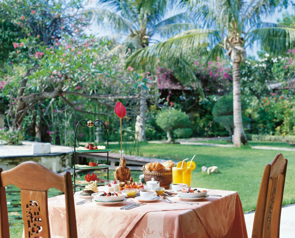 Matahari Beach Resort & Spa