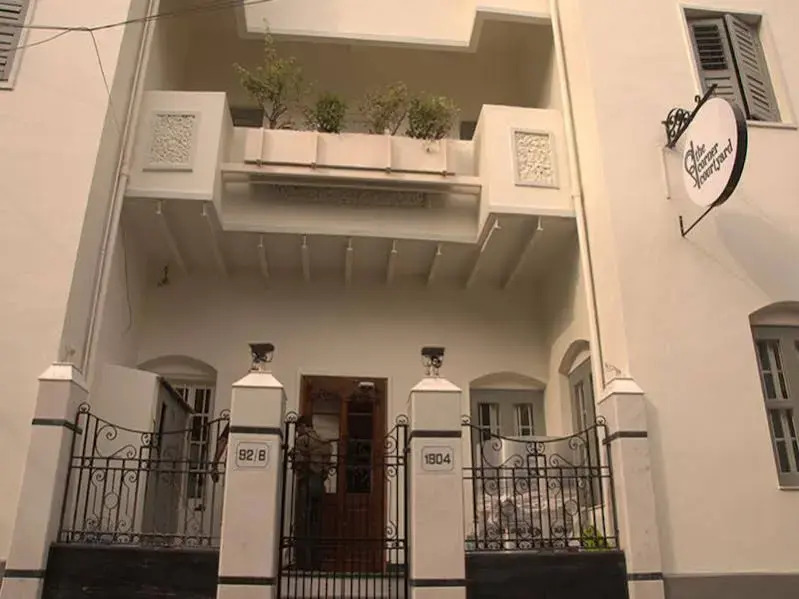 The Corner Courtyard