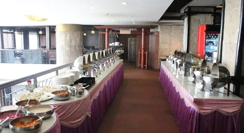 Leo Fort Hotel