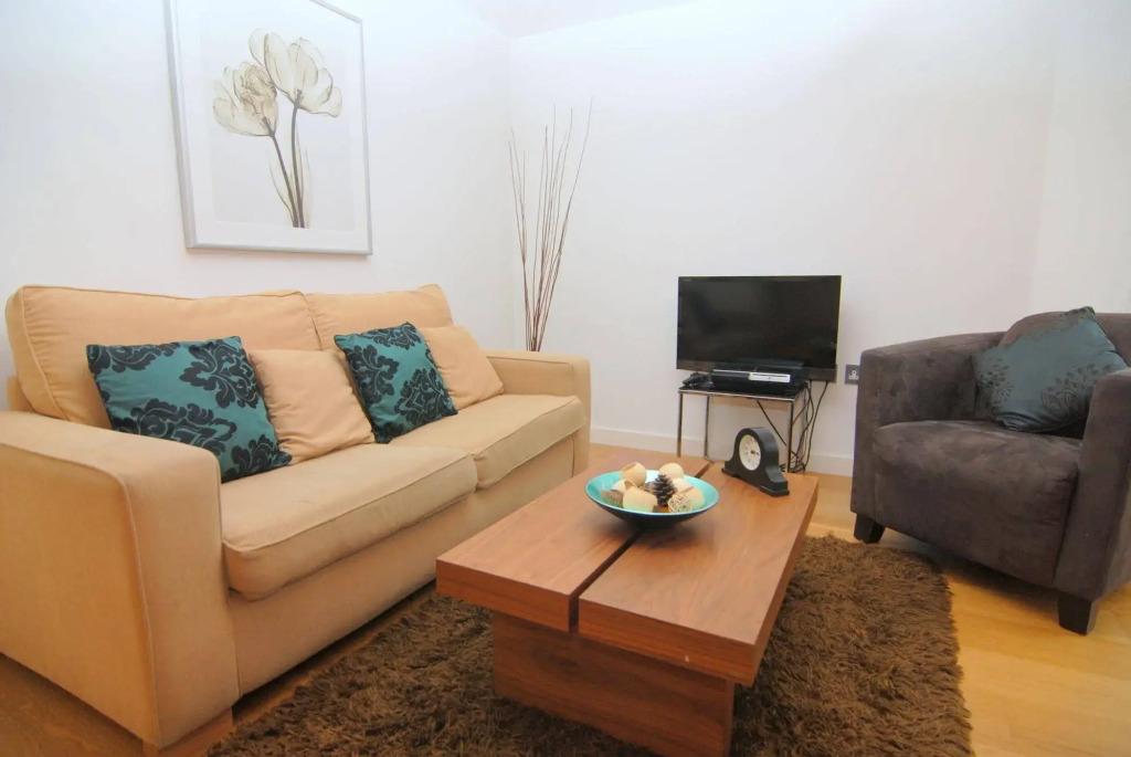 Apartment Wharf – Water Gardens