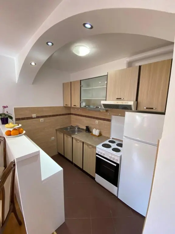 Lovely 1-bedroom apartment with free parking