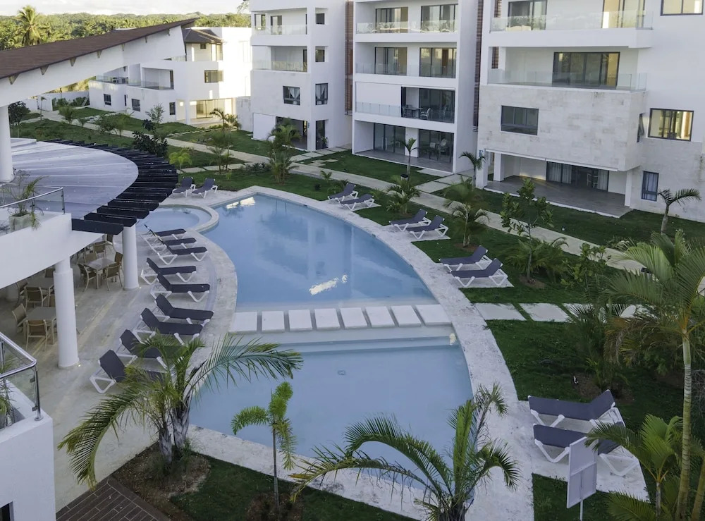 New Beachfront Penthouse Punta Popy