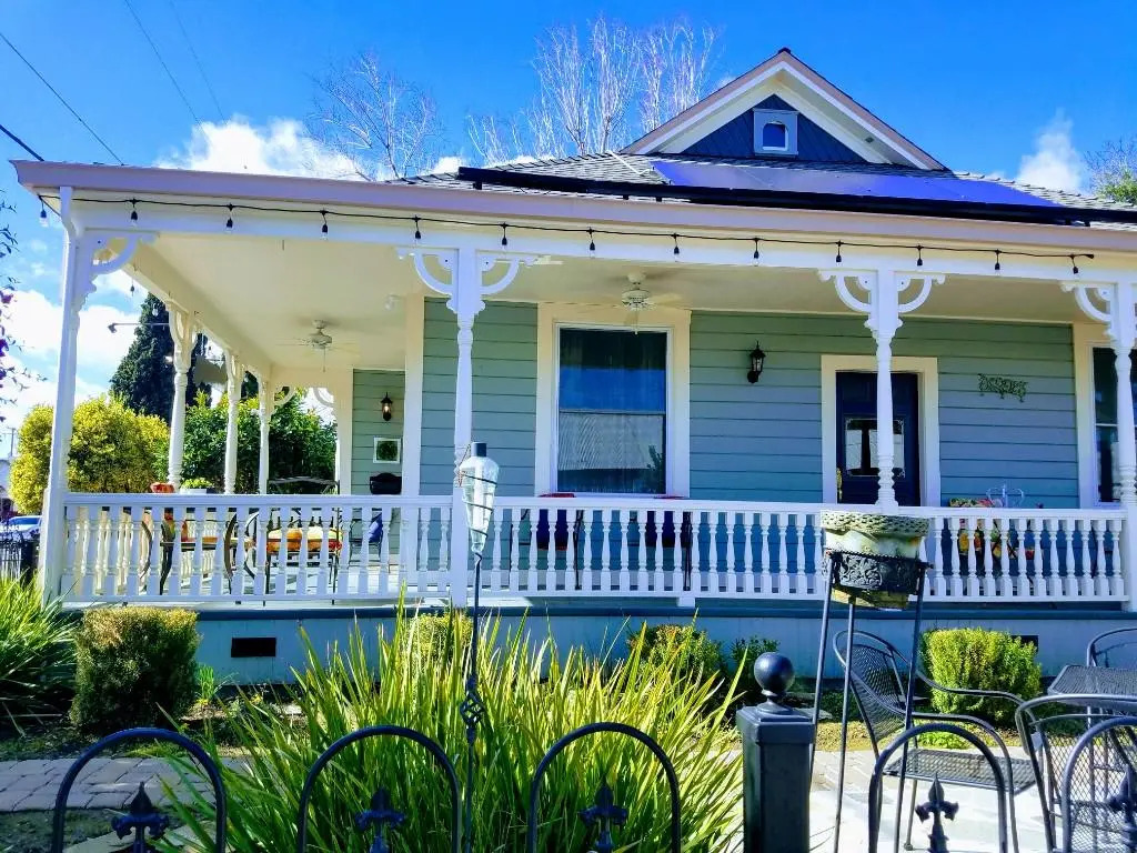 Abbey House Inn