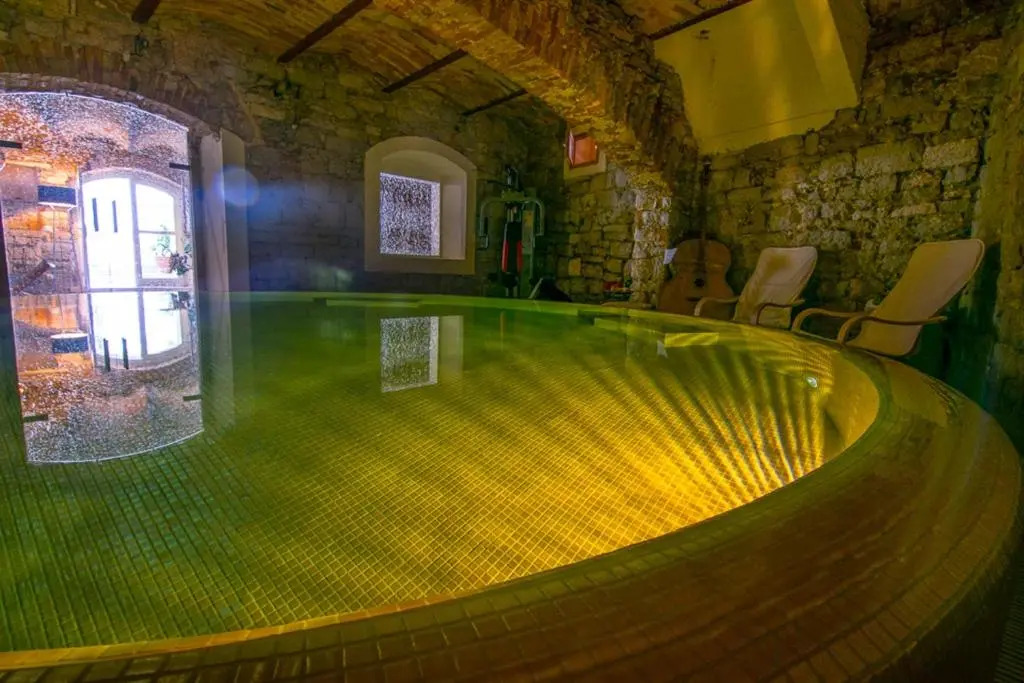 Villa Potoka Palace 4 Bedroom Villa Central And Private Setting