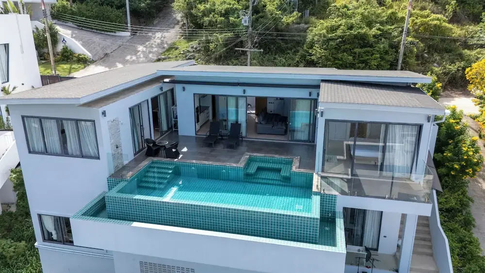 Seaview Hillside 3BR Infinity Pool V254