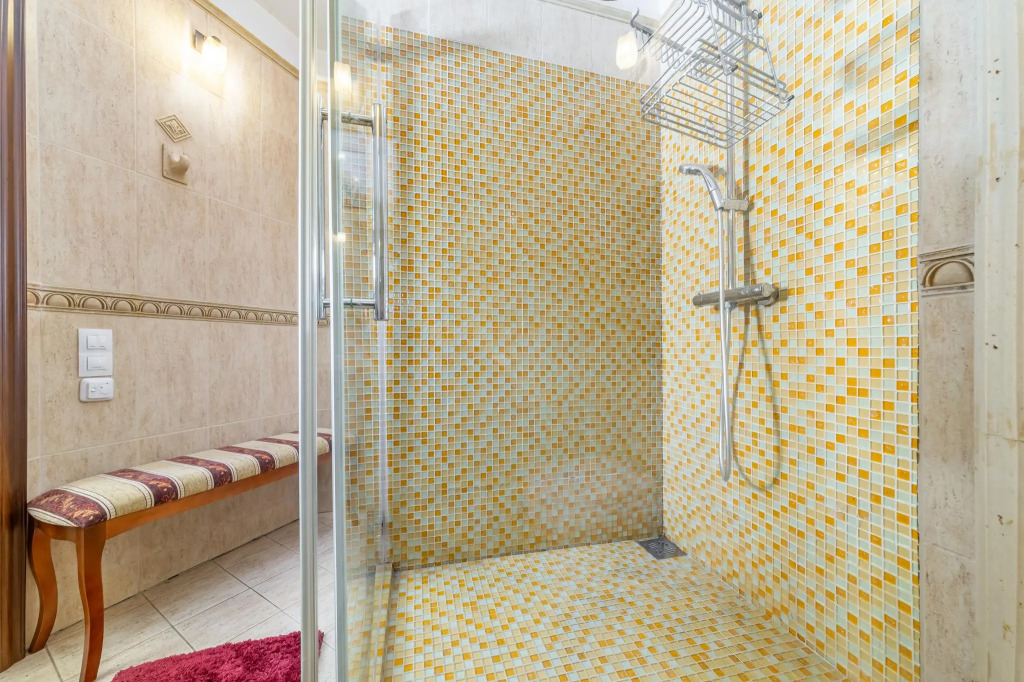 ApartLux (АпартЛюкс) на переулке Малый Лёвшинский
