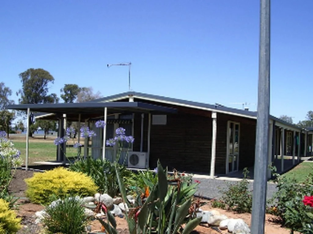 Aaroona Holiday Resort