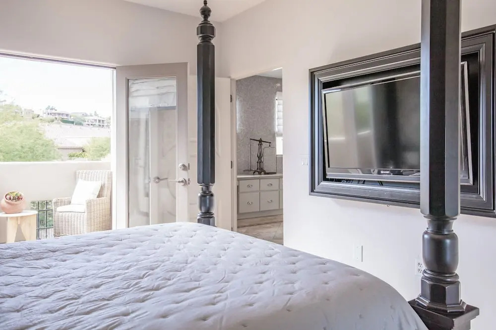 Extravagant Fountain Hills - 6 Br Home