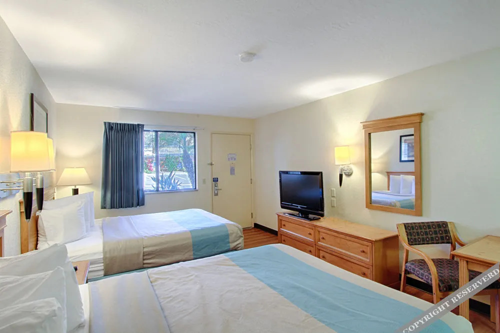 Motel 6 San Diego Mission Valley East