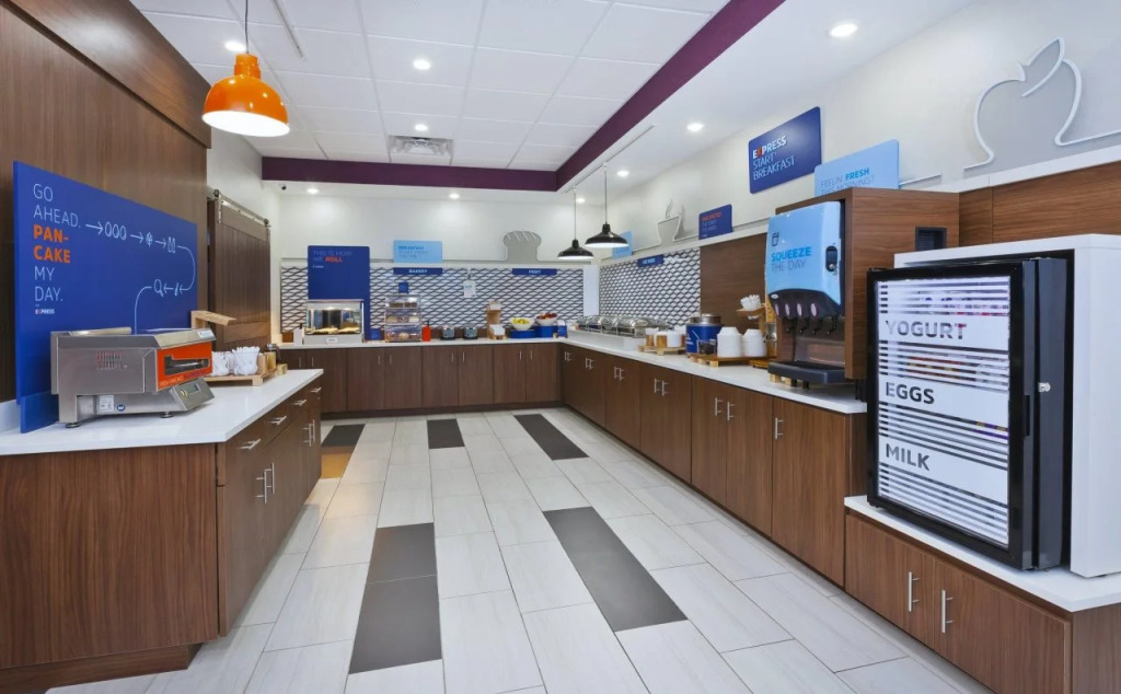Holiday Inn Express & Suites - Painesville - Concord by IHG