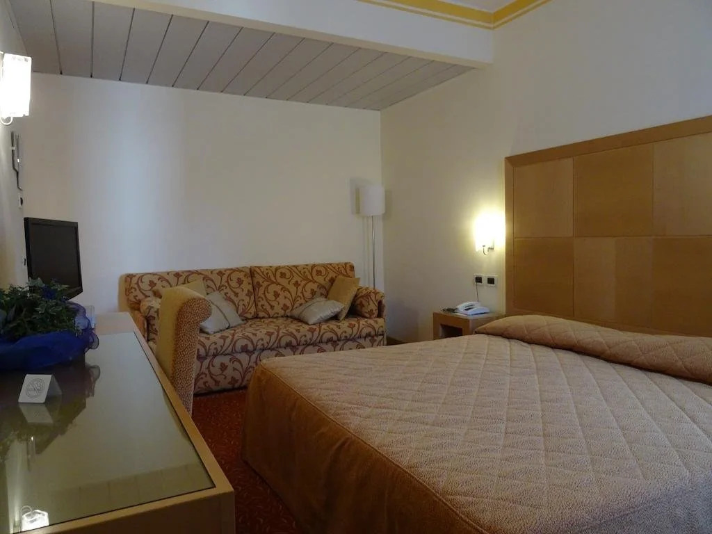 Hotel Roma