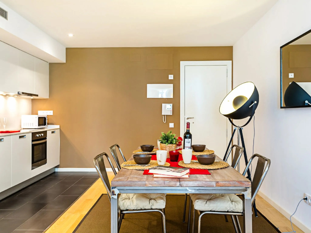 UD Rambla Suites & Pool 26F (1BR)
