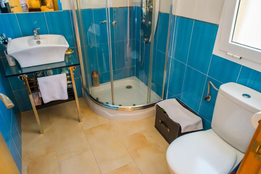 Family Apartment Delfines in Heart of Corralejo- Only 1 min to Sea, with Pool & Free Wifi by Holidays Home