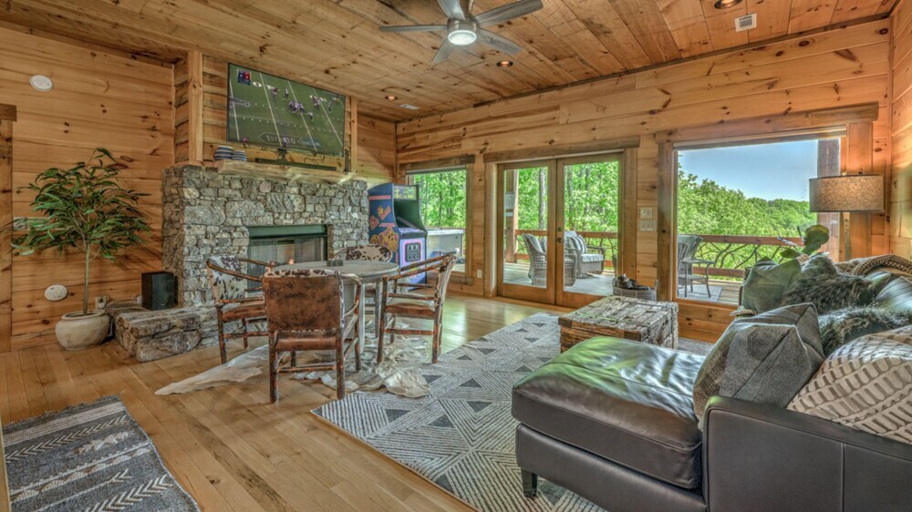 The Smokin' Buck Escape to Blue Ridge