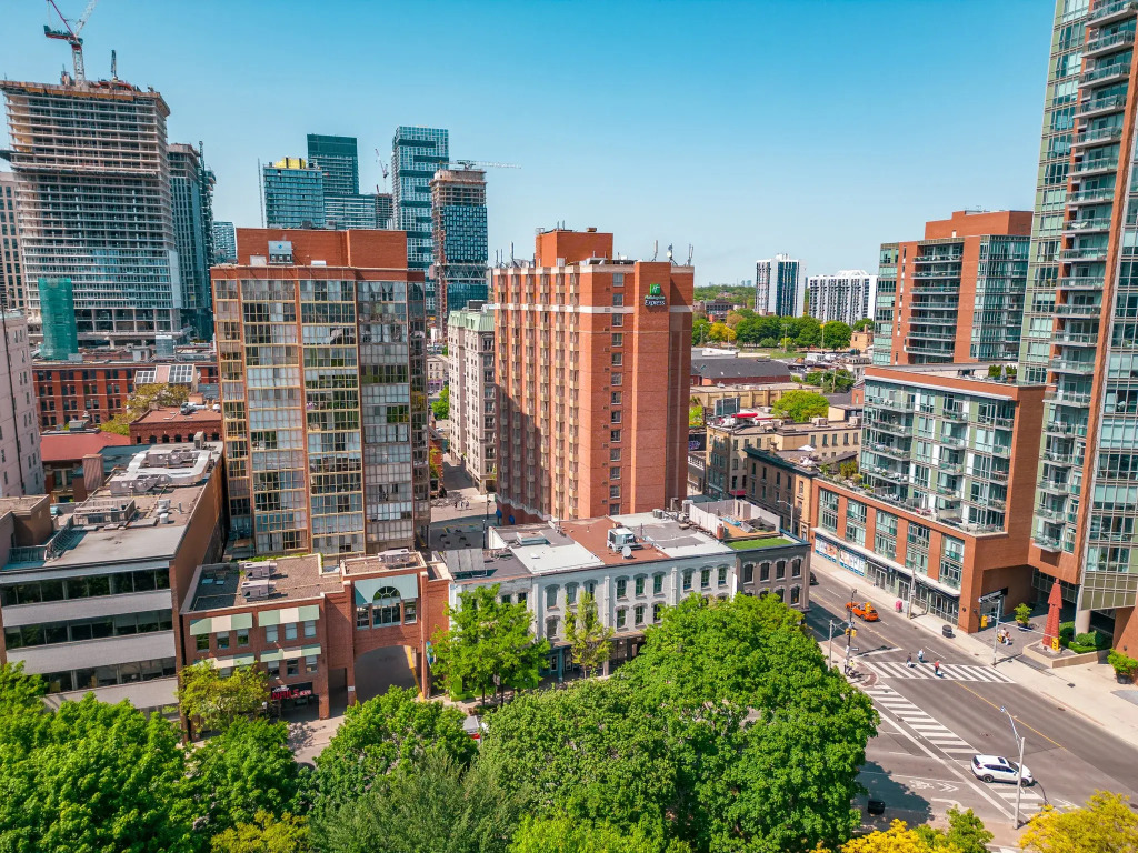 Holiday Inn Express Toronto Downtown by IHG