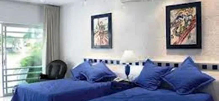 Montroi Hotel and Fitness