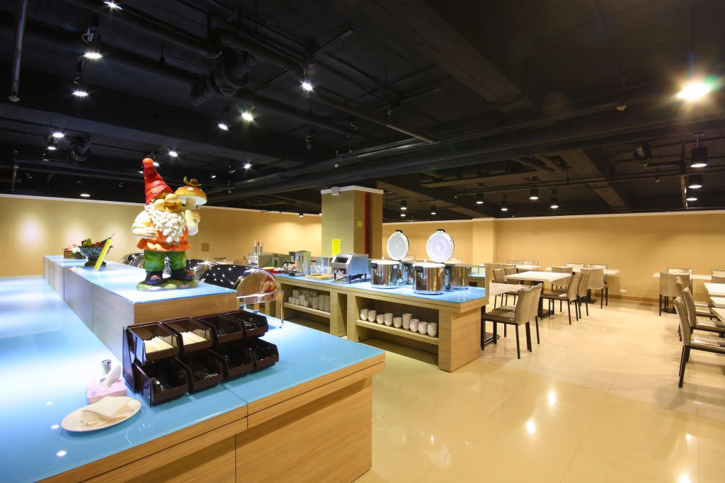 Fish Hotel Hualien