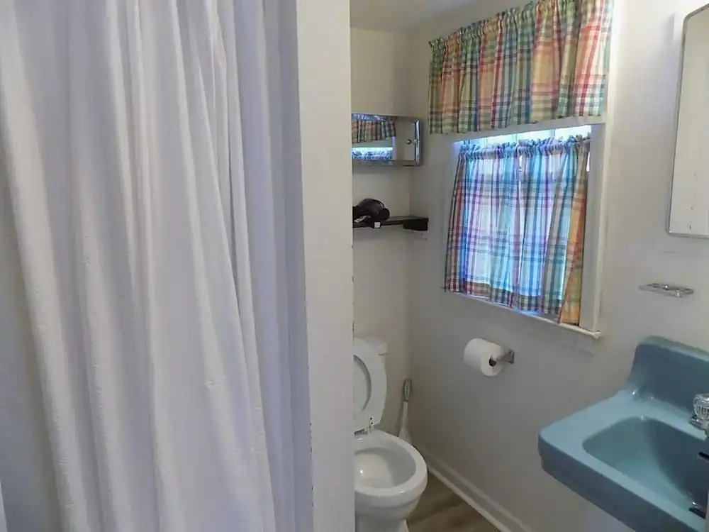 King Fens Inn - 5 Br Home