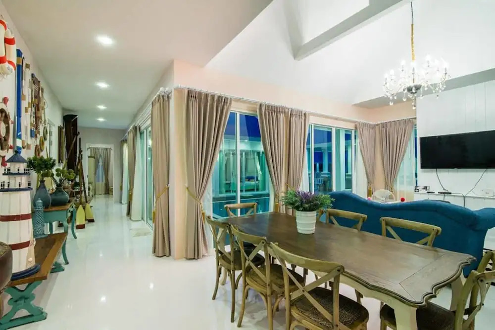 Baan Hua Hin Suk Jung