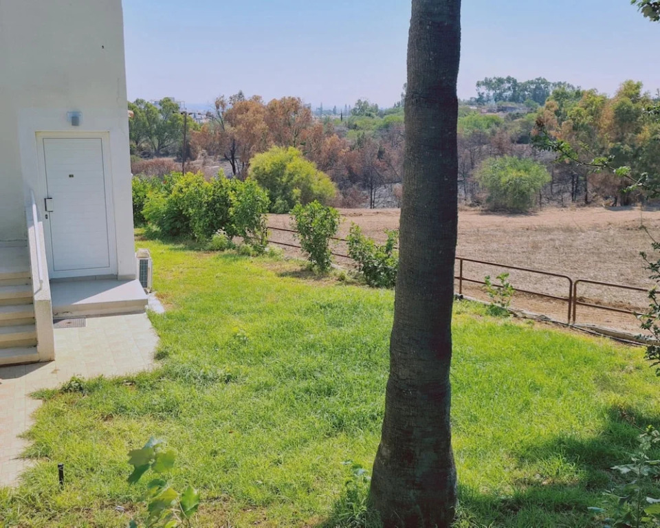 16 PRO - Stay Elias Garden Apartment