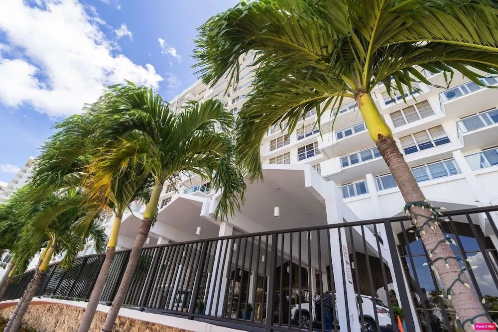 Ocean Grand Residences