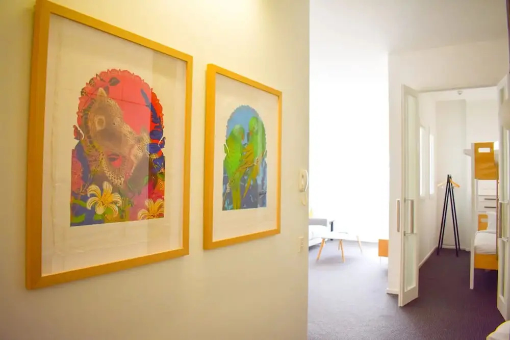 Light-filled 2 Bedroom Abode in Heart of the City