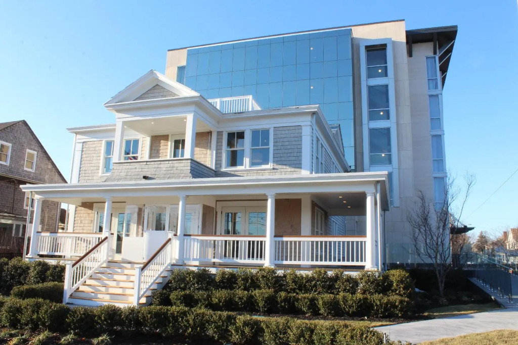 The Preston House and Hotel