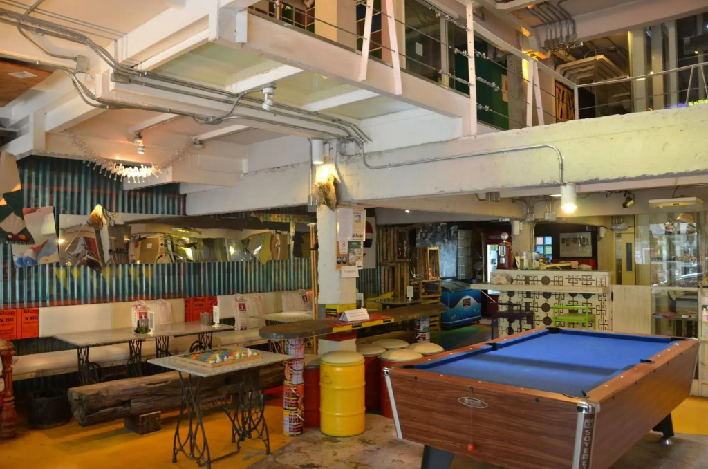 Silom Art Hostel
