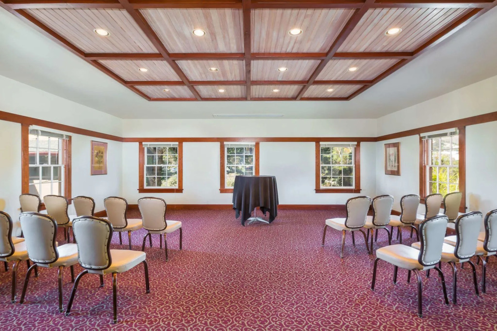 The Pierpont Inn