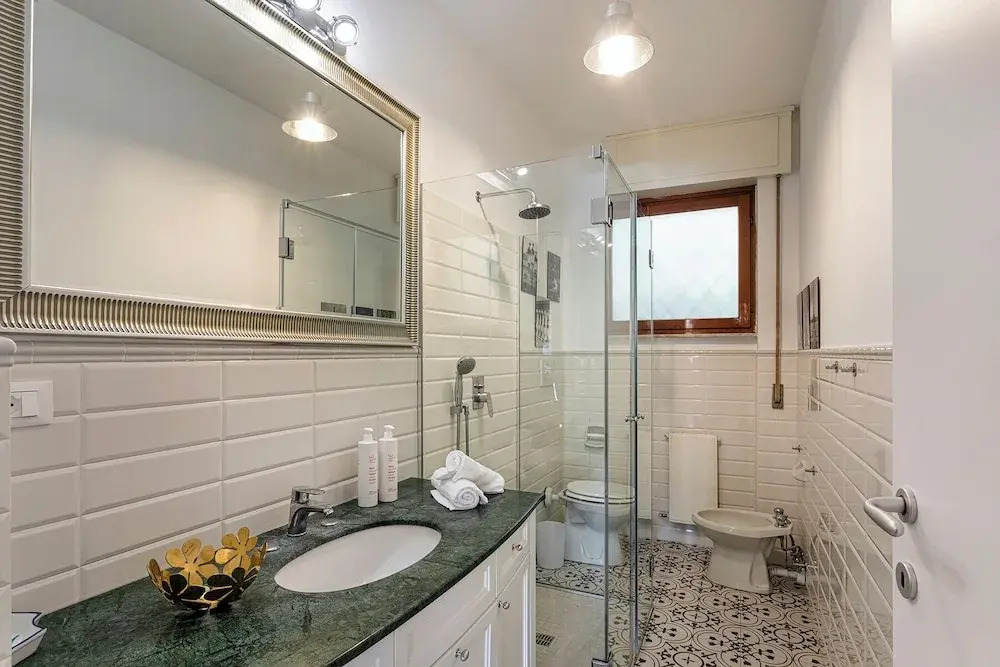Seaview Apartment with Garden in Recco