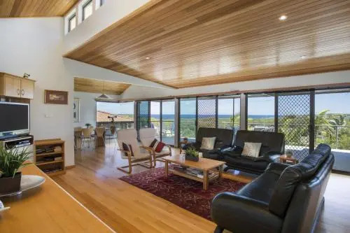 17 Canberra Crescent - Prestige Views At Burrill Lake