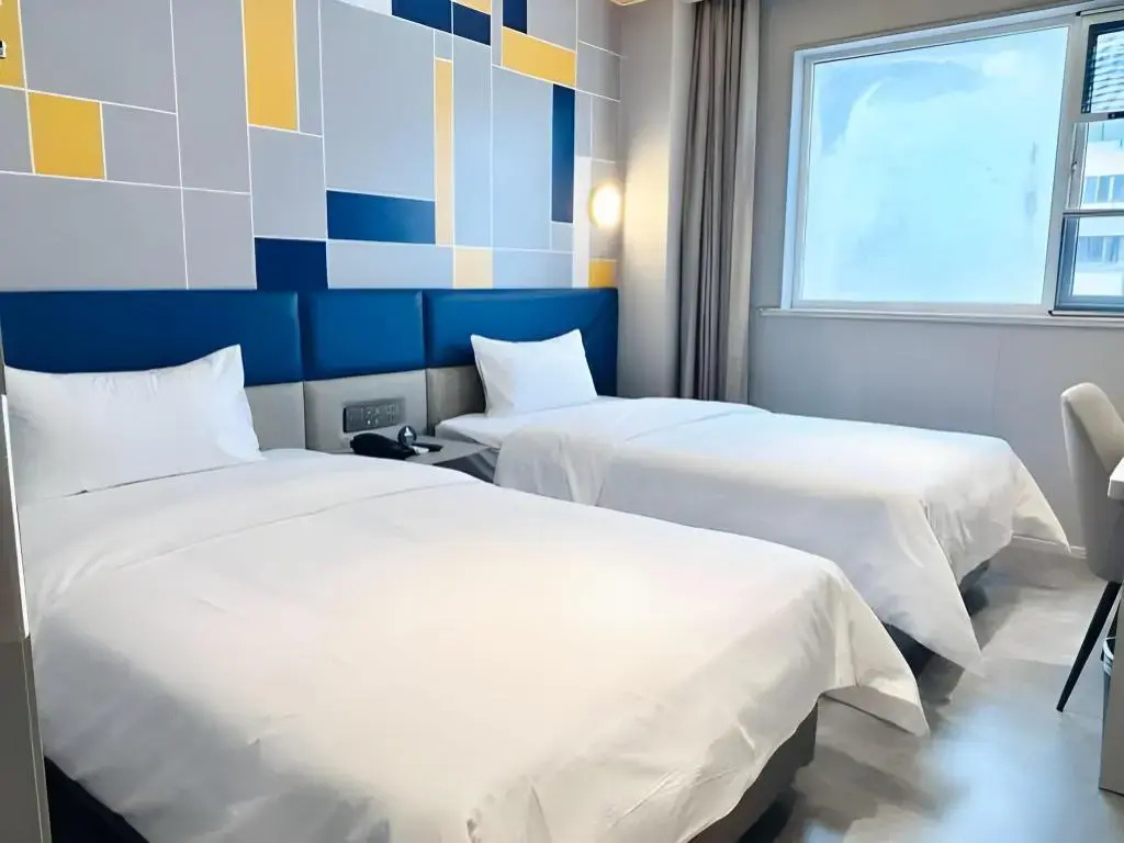 7 Days Inn Shanghai Lujiazui Shimao Binjiang Garden Branch