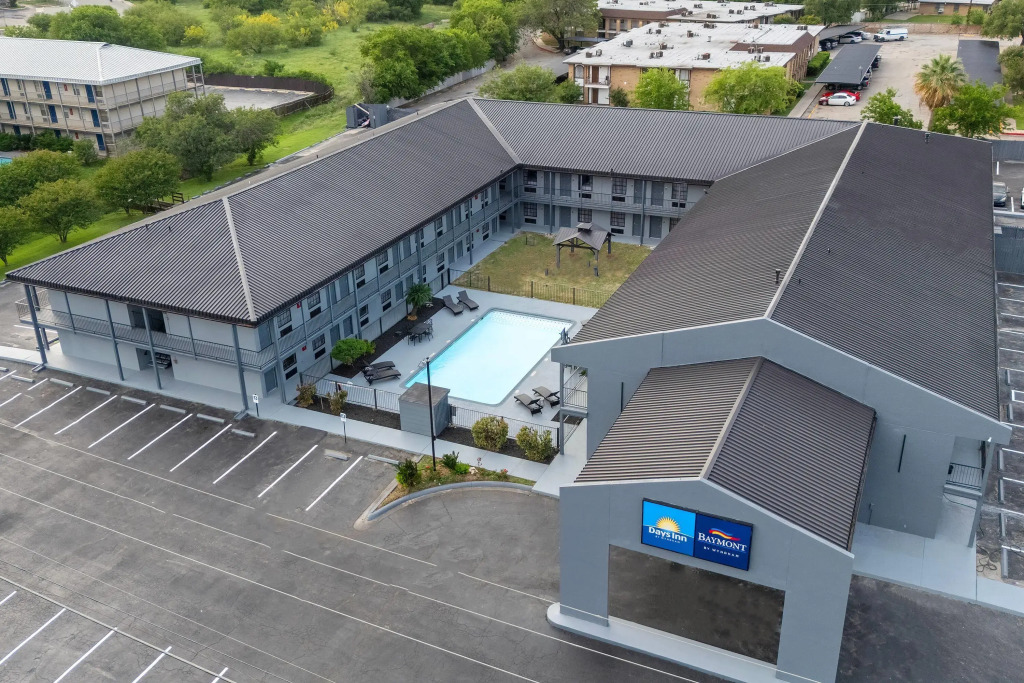 Days Inn By Wyndham San Antonio Near Lackland Afb