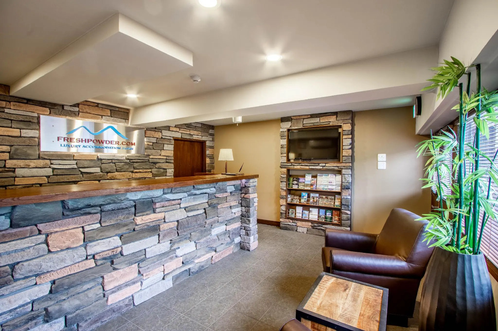 Fresh Powder Accommodation
