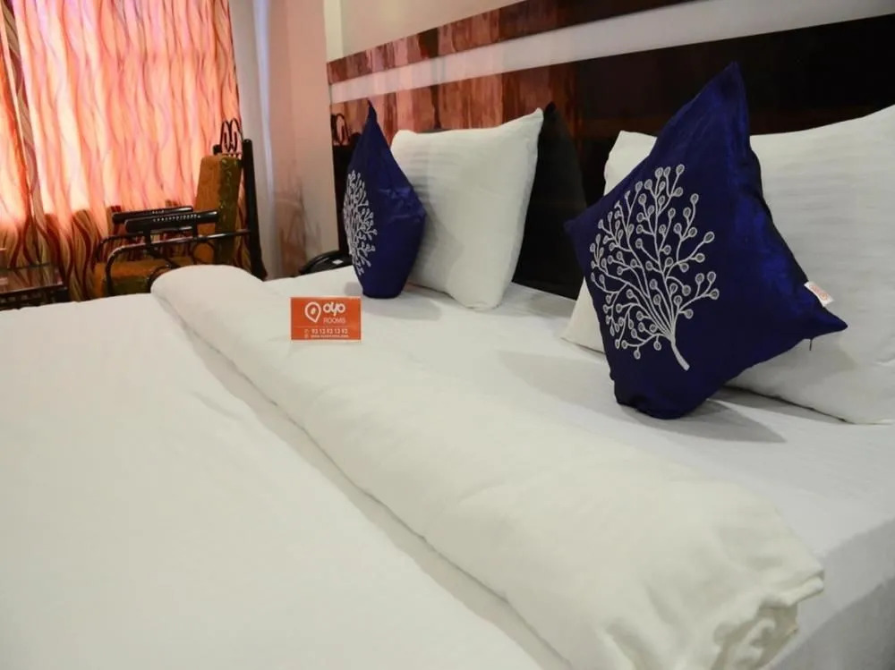 OYO Rooms Gold Valley Road Lonavala