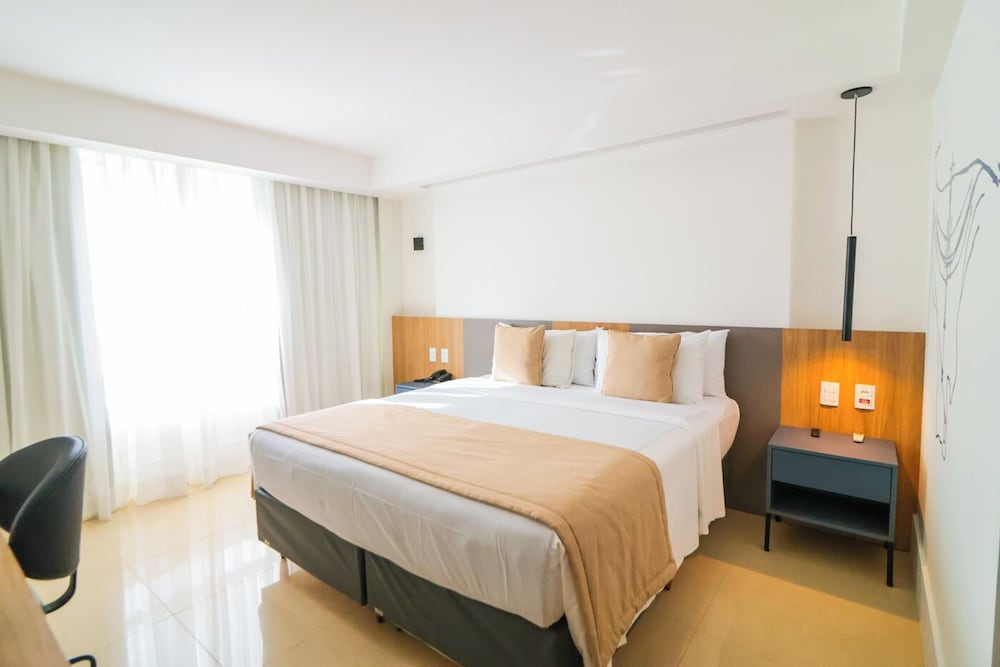 Ozped Flats Particulares  Condomínio das Nações I Acesso pelo Hotel Tryp