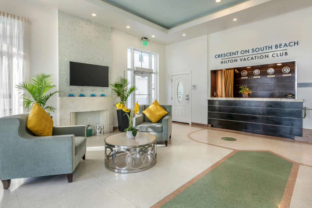 Hilton Vacation Club Crescent on South Beach Miami