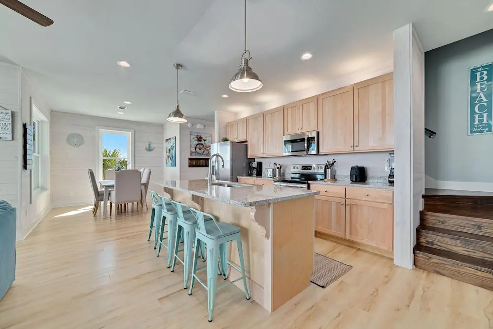 New Coastal Cottage w/ Gulf View, Shared Pool